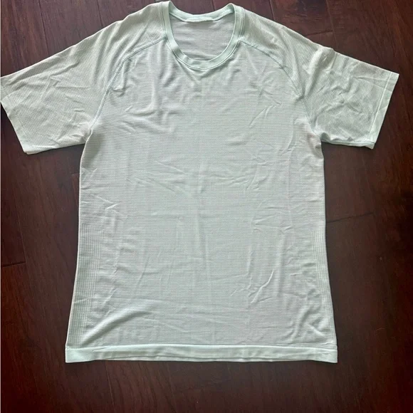 Lululemon Metal Vent Tech Green Large L 2.0 Short-sleeve Shirt - Picture 1 of 5